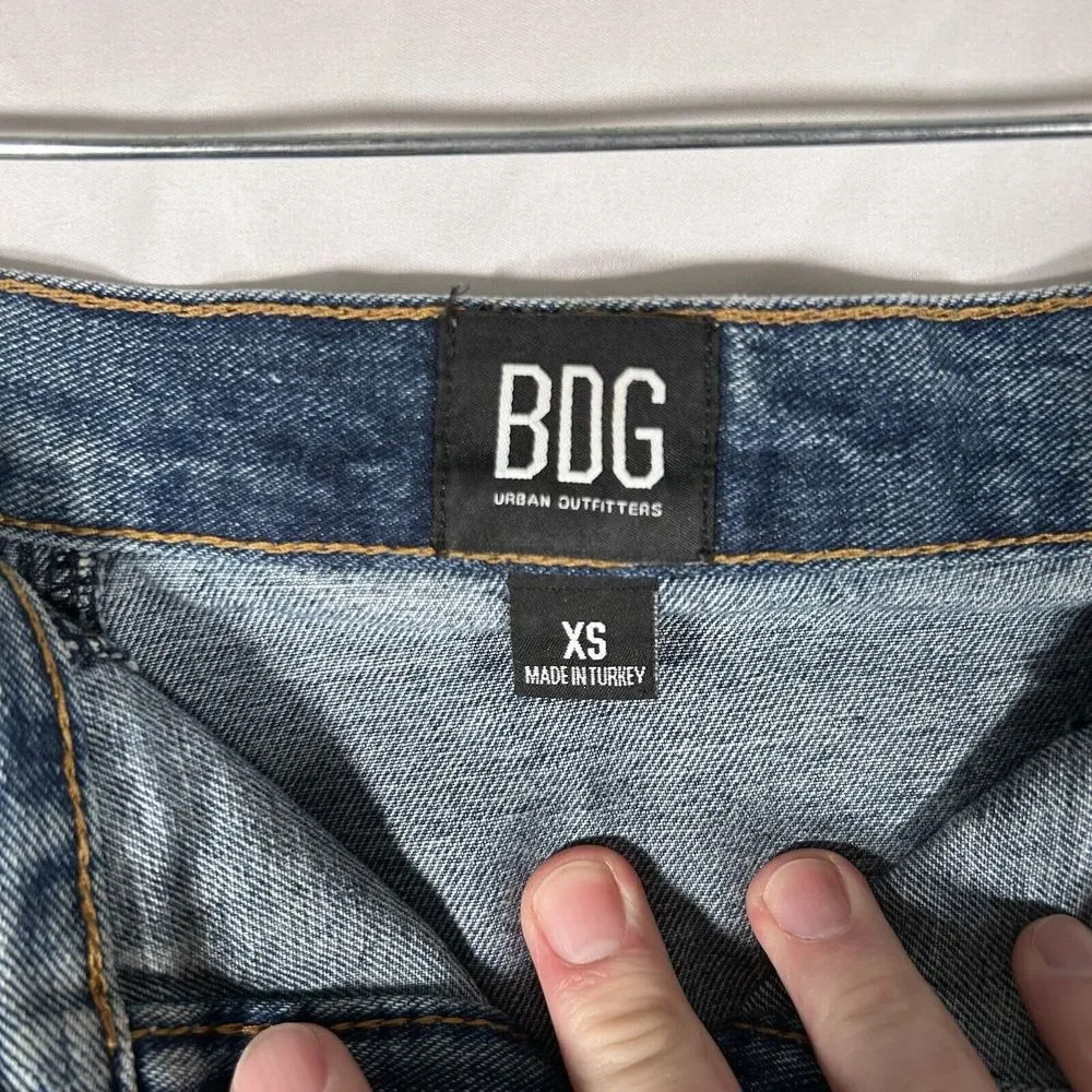 Urban Outfitters Jean Skirt Women's XS Medium Wash Snap Button Front - Picture 4 of 9